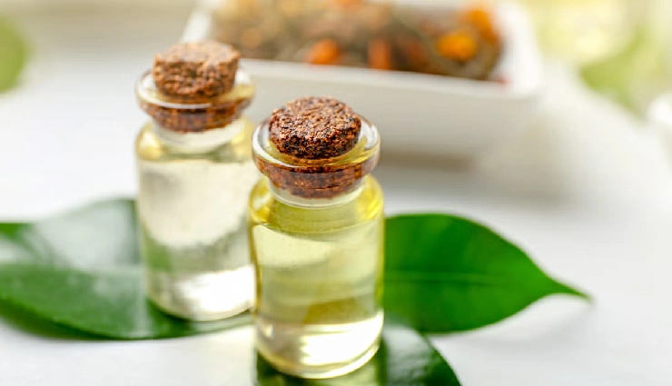 how to clean feet in shower,foot hygiene tips,prevent foot odor,daily foot care routine,pumice stone use,natural foot cleaning,foot washing steps,smelly feet remedy,soft feet tips,shower foot care