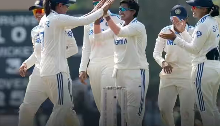 टीम इंडिया के सामने पस्त हुई इंग्लैंड, पहली पारी में बनाए 136 रन