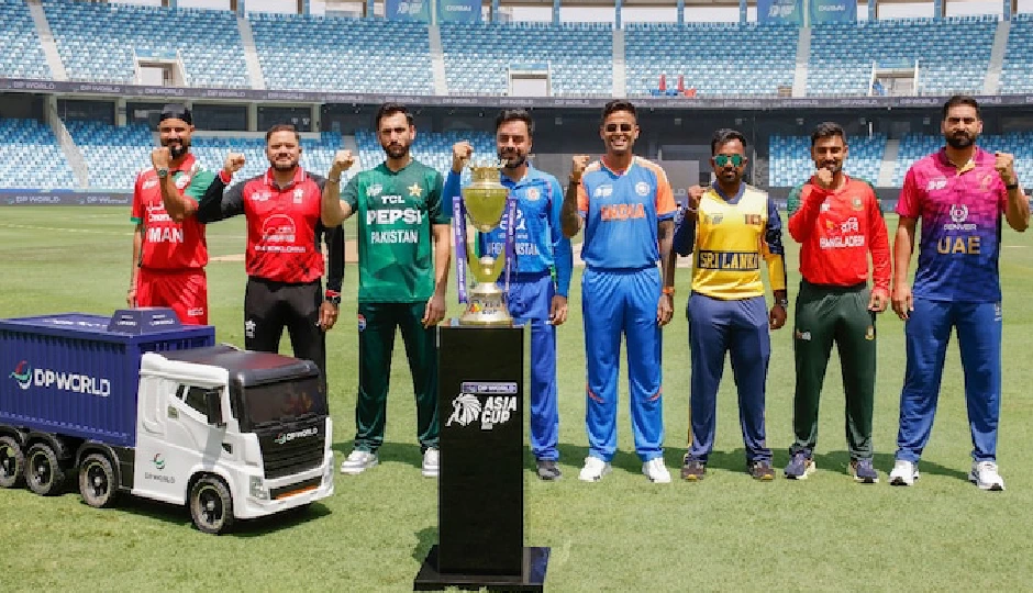 Asia Cup 2025: अभी तक नहीं बिके भारत बनाम पाकिस्तान के टिकट, प्रीमियम सीटों की कीमत 4 लाख रुपये