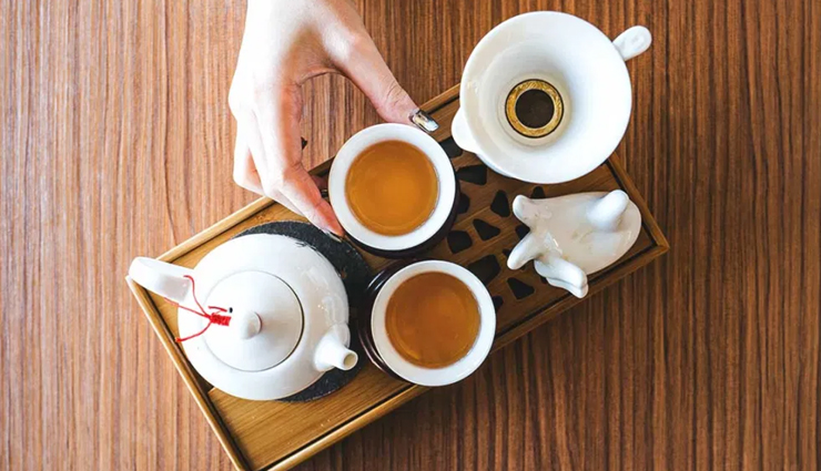 dry nose,home remedies,humidifiers,saline nasal spray,petroleum jelly,nasal irrigation,steam inhalation,essential oils,hydration,omega-3 fatty acids,vitamin e,aloe vera,honey,chamomile,eucalyptus,Health,Health tips