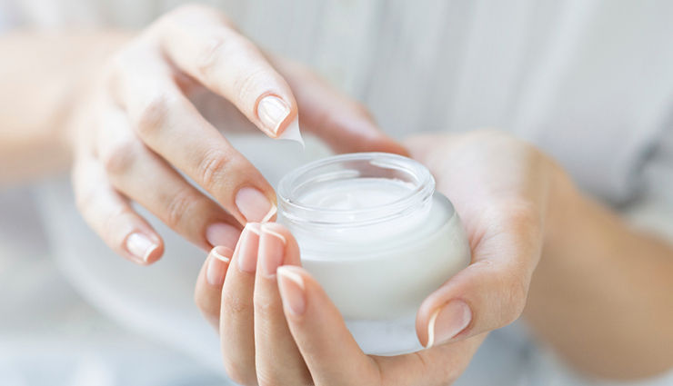 teen skin care tips,skincare advice for teenagers,teen-friendly skin care tips,youthful skin care tips for teens,effective skin care for teenagers,healthy skin habits for teens,teenage skin care routine,simple skin care tips for teens,teen skin health guidelines,clear skin tips for teenagers