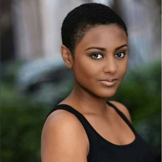 5 ways to style short hair,short hair fashion trends,latest hair fashion trends