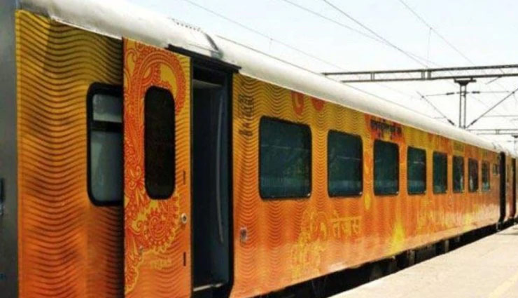 ट्रेन लेट होने पर अब यात्रियों को मिलेगा इतना मुआवजा, IRCTC का ऐलान 