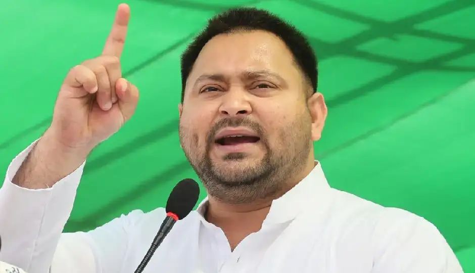 तेजस्वी यादव के लोकभवन मार्च को लेकर पटना में सुरक्षा सख्त, वॉटर कैनन और टियर गैस तैनात; कई रूट बदले