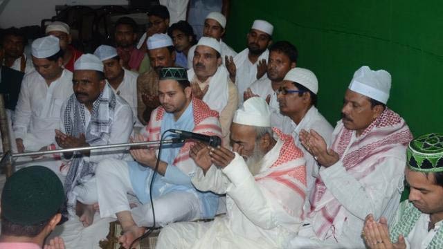 shatrughan sinha,rjd,iftaar party,iftar party,ramzan,ramdan,tejasvi yadav,tej pratap yadav,lalu yadav,bjp