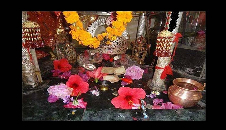 himachal pradesh,mandi,simas village temple,women gets pregnant just by sleeping