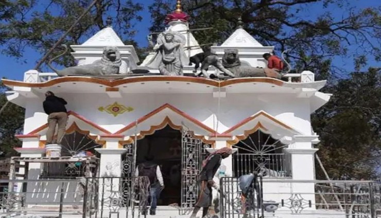 मुस्लिम शख्स के सपने में आए भगवान श्रीकृष्ण, बनवा डाला 40 लाख का मंदिर 