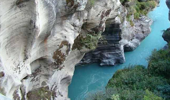 these holy and big rivers of the country are known for worship and devotion,holiday,travel,tourism