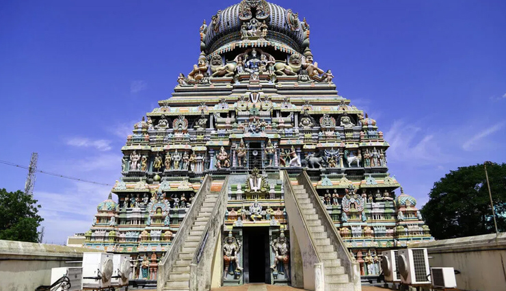 unique offerings are made in these temples of india,you will be surprised to know,holiday,travel,tourism