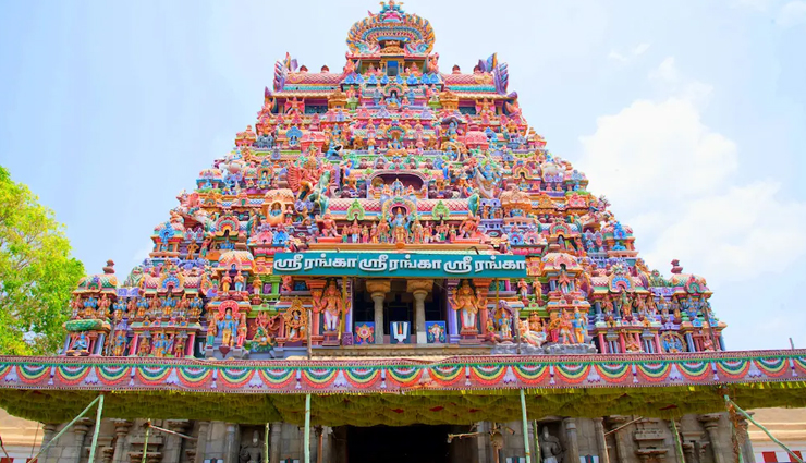 temples to visit in india,beautiful temples,sri ranganathaswamy,konark sun temple,somnath temple,tungnath temple,akshardham temple