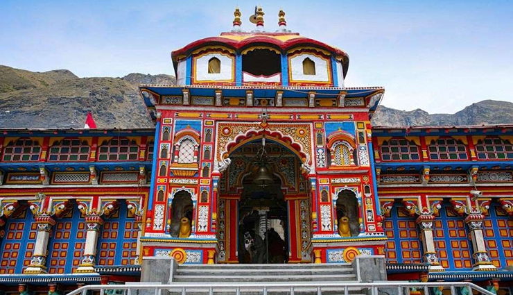 temples in india,india,vaishno devi temple,amarnath cave,kedarnath temple,gangotri temple,yamunotri temple,golden temple,meenakshi amman temple,shirdi sai temple,shani shingnapur temple,brahma temple,kaal bhairav temple,badrinath temple,baijnath temple