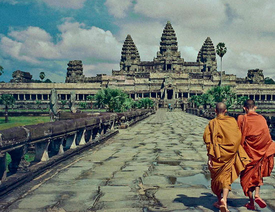 विदेशों में स्थित 5 प्रसिद्ध हिन्दू मंदिर