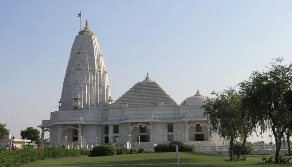 12 Famous Temples To Visit in North India