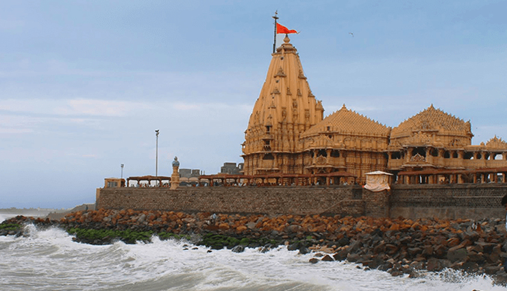 temples to visit in india,beautiful temples,sri ranganathaswamy,konark sun temple,somnath temple,tungnath temple,akshardham temple