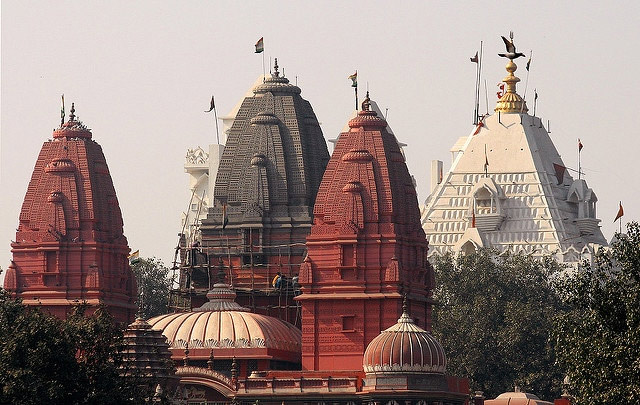 temples in delhi,places to visit in delhi,bhairon temple,akshardham temple,hanuman mandir,connaught place,gauri shankar templehanuman mandir,jhandewalan
