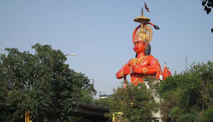 gauri shankar mandir,chandni chowk,hanuman mandir,connaught place,jhandewalan mandir,jhandewalan roadshri digambar jain temple,birla mandir,temples in delhi,delhi,places to visit in delhi