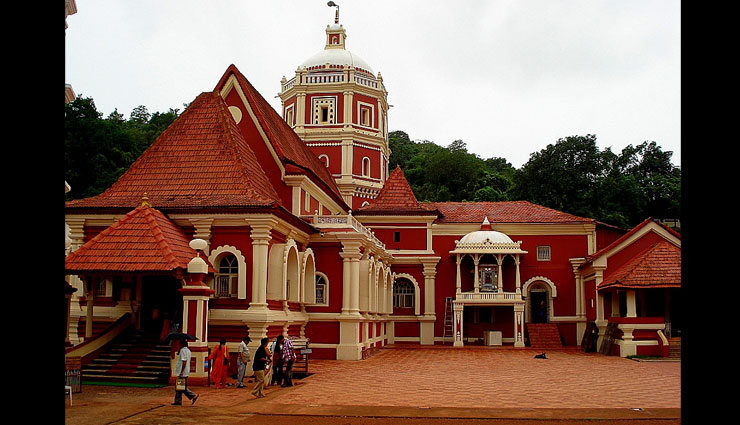 hindu temples,hindu temples  in goa,goa,shanta durga temple,mangueshi temple,mahadev temple,maruti temple,nagueshi temple