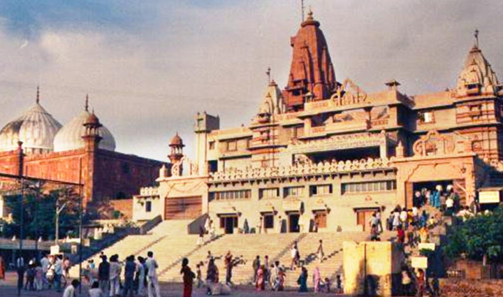 shri krishna janmabhoomi temple,dwarkadhish temple,gita mandir,baba jaigurudev mandir,kesava deo temple,temples in mathura and vrindavan,mathura,vrindavan,must visit temples