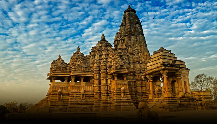 उत्तर भारत के इन 11 मंदिरों की है बड़ी मान्यता, भक्ति के साथ मिलेगा घूमने का भी आनंद