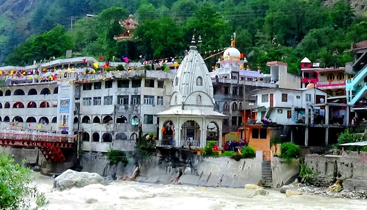 famous temples,famous temples in india,india,vaishno devi,jammu and kashmir,sabarimala,kerala,tirupati,andhra pradesh,varanasi,uttar pradesh,ajmer sharif,rajasthan,golden temple,amritsar,kedarnath,uttarakhand,shirdi,maharashtra,bodh gaya,bihar,hemkund sahib,basilica of bom jesus,goa,ayodhya,uttar pradesh,dilwara temple,guruvayur,kerala,vrindavan,mathura,manikaran sahib,himachal pradesh,puri,orissa