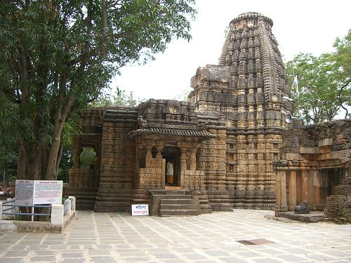 devi temples of chhattisgarh,temples of chhattisgarh,maa bamleshwari devi,dongargarh,mahamaya temple,bilaspur,danteshwari temple,dantewada,chandrahasini devi temple,janjgir,banjari mata mandir,raigarh