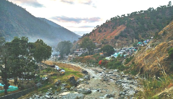 arunachal pradesh travel,northeast india tourism,arunachal pradesh nature,himalayan destinations,spiritual tourism arunachal,arunachal waterfalls,scenic valleys arunachal,arunachal lakes,ancient monasteries arunachal,peaceful holiday arunachal,hidden gems northeast india