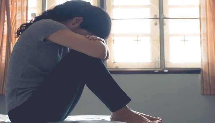 घर में दुर्भाग्य लाती हैं ये छोटी-छोटी बातें, अनदेखी करना पड़ेगा भारी