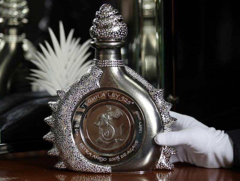 most expensive tequilas,tequilas,most expensive tequilas around the world,tequila pasion azteca ultra premium anejo,jose cuervo,1800 coleccion,barrique de ponciano porfidio,rey sol anejo,tres quatro cinco