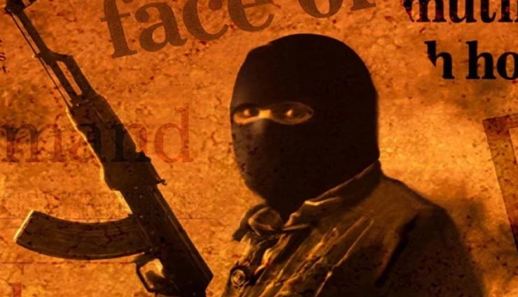 पाकिस्तान : आतंकियों ने बनाया एनजीओ की गाड़ी को निशाना, चार महिलाओं की हुई मौत