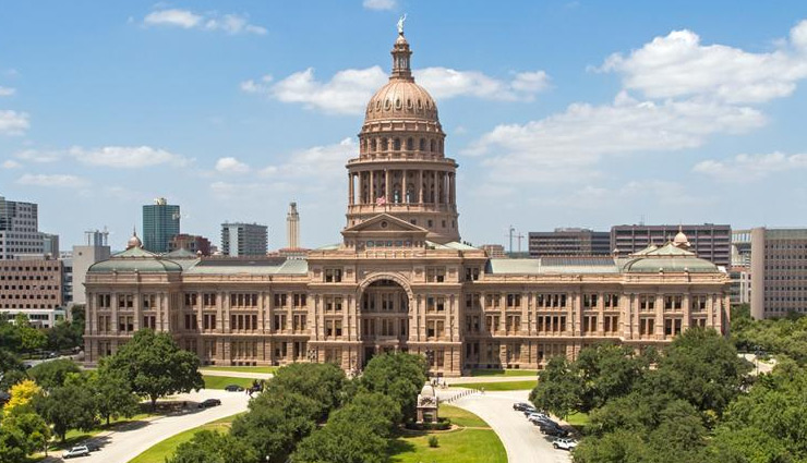 austin,5 attractions of austin,tourist places in austin,franklin barbecue,umlauf sculpture garden and museum,texas state capitol,austins blanton museum of art,broken spoke,travel guide,holidays,tourism