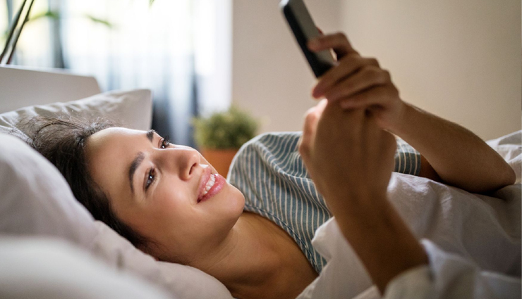 subtle text messages for him,seductive text messages for him,flirty text messages for him,fun text messages for him,texting tips for keeping things flirty,subtle ways to keep the spark alive,seductive text ideas for him,flirting through text messages,playful text messages for your partner,keeping the romance alive through texting