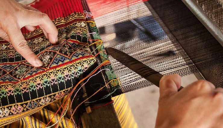 surat textiles,varanasi banarasi silk,jaipur block-printing,kanchipuram silk sarees,maheshwari sarees maheshwar,kota doria fabric,patola silk patan,sualkuchi mekhela chador,aurangabad paithani sarees,sambalpuri ikat sarees