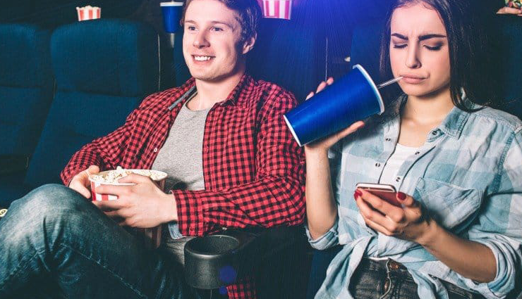 girlfriend texting another guy reasons,suspicious texts in relationship,addressing secretive texting,dealing with partner communication with someone else,signs of emotional infidelity,how to handle girlfriend texting another man,trust issues in relationship,communication boundaries in relationship,relationship insecurity signs,relationship trust concerns