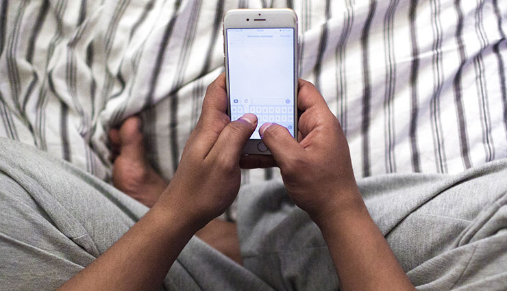 27 Texts You Can Send After a First Date