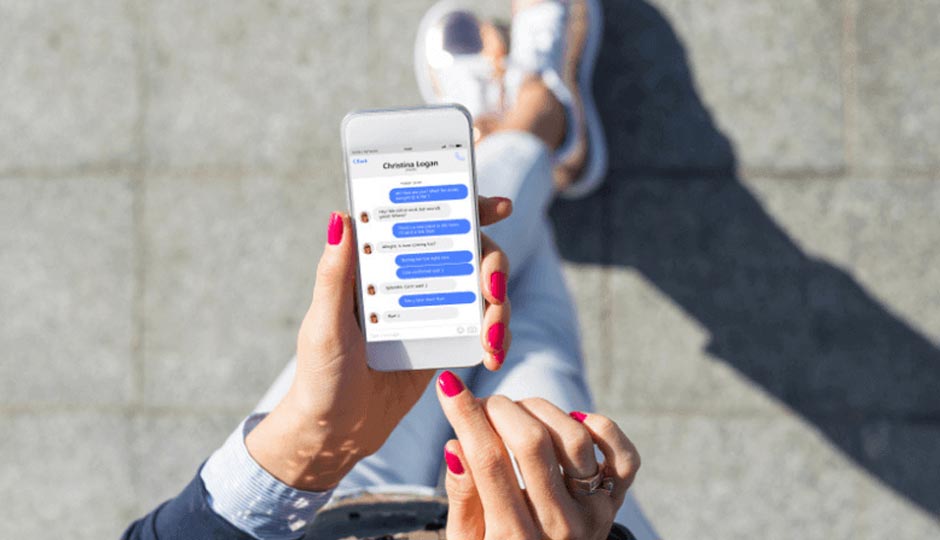 10 Texting Etiquette and Rules in the Early Stages of Dating