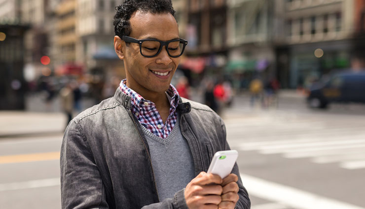 tips to text your crush,how to start texting your crush for the first time,tips for texting your girl crush,how and what to text your crush,tips on how to text your crush,how to text your crush,how to text my crush,how to start texting your crush on social media,how to message your crush