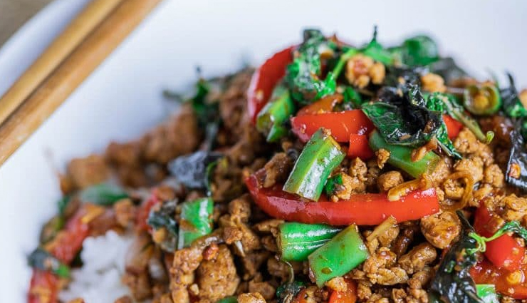Recipe- Super Easy and Flavorful Thai Basil Tofu Stir Fry
