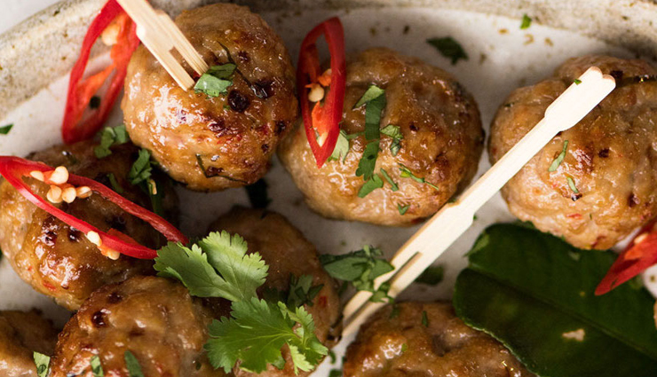 thai meatballs recipe,thai recipe,meatballs,easy recipes. hunger struck,food