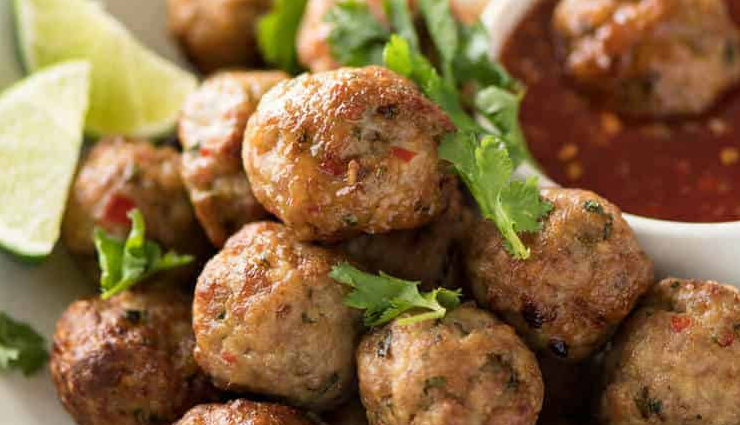 thai meatballs recipe,thai recipe,meatballs,easy recipes. hunger struck,food