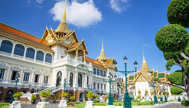 thailand,places to visit in thailand,tourist attraction in thailand,grand palace,bangkok,james bond island,phuket,damnoen saduak floating market,elephant camp,pattaya,koh phi phi,krabi,full moon party,koh phangan