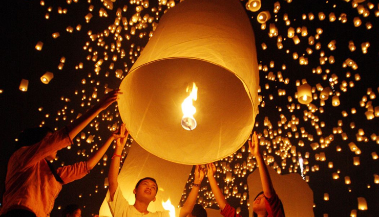thailand festivals,best festivals in thailand,famous thai festivals,cultural festivals in thailand,songkran festival thailand,loy krathong festival,yi peng lantern festival,thailand full moon party,chiang mai flower festival,phuket vegetarian festival,thai new year celebrations,must-visit festivals in thailand,traditional festivals in thailand,unique festivals in thailand,not to miss festivals in thailand