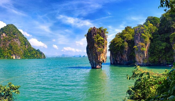 thailand,places to visit in thailand,tourist attraction in thailand,grand palace,bangkok,james bond island,phuket,damnoen saduak floating market,elephant camp,pattaya,koh phi phi,krabi,full moon party,koh phangan
