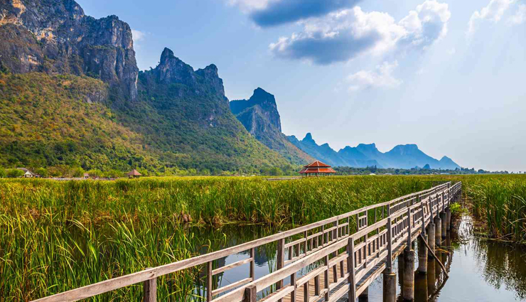 wildlife national parks in thailand,top national parks in thailand,thailand wildlife parks,best wildlife parks thailand,national parks for nature lovers thailand,wildlife tourism thailand,nature exploration thailand,thai national parks,wildlife encounters thailand,biodiversity in thailand