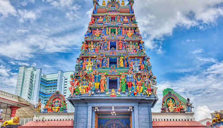 temples in thailand,thailand,must visit temples,wat phra that doi suthep,wat rong khun,wat pa maha chedi kaew,wat khaek temple,prasat mai or wang boran