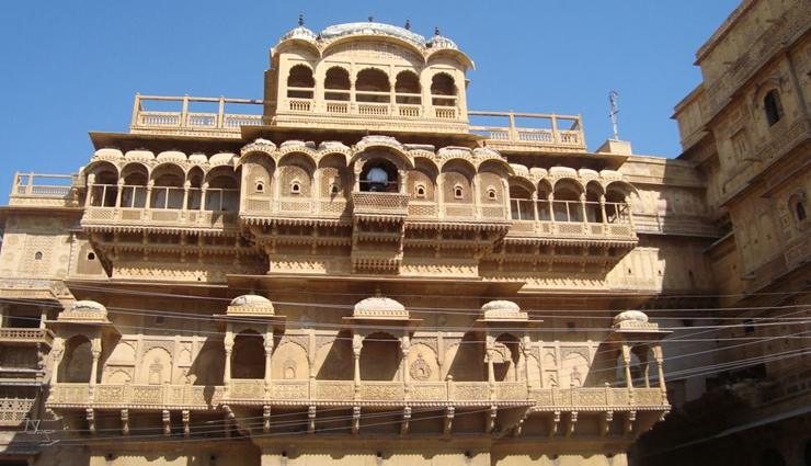 jaisalmer,hot tourist attraction destination,jaislmer tourist attractions,holidays,travel,holidays,india tourism