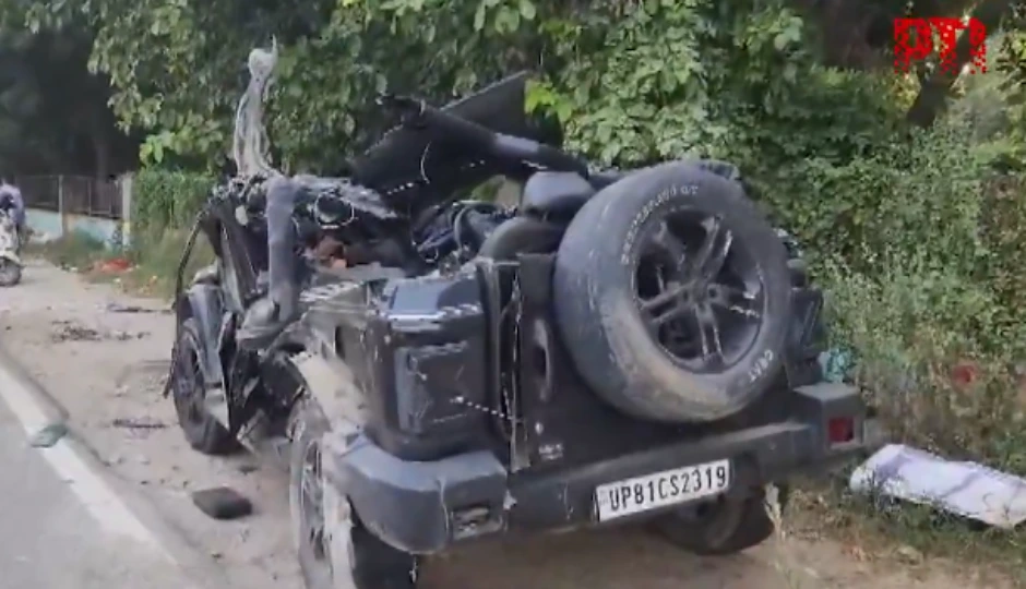 हरियाणा: गुरुग्राम में बेहद भीषण सड़क हादसा, डिवाइडर से टकराई Thar, 5  की मौत