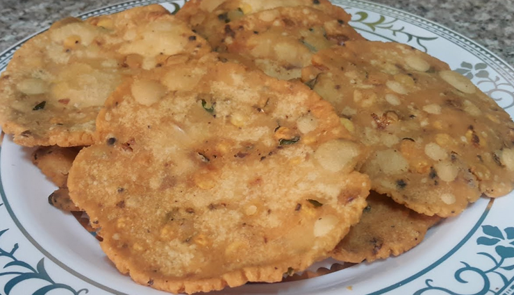 summer recipe,spicy and crispy thattai,thattai recipe,snacks recipe