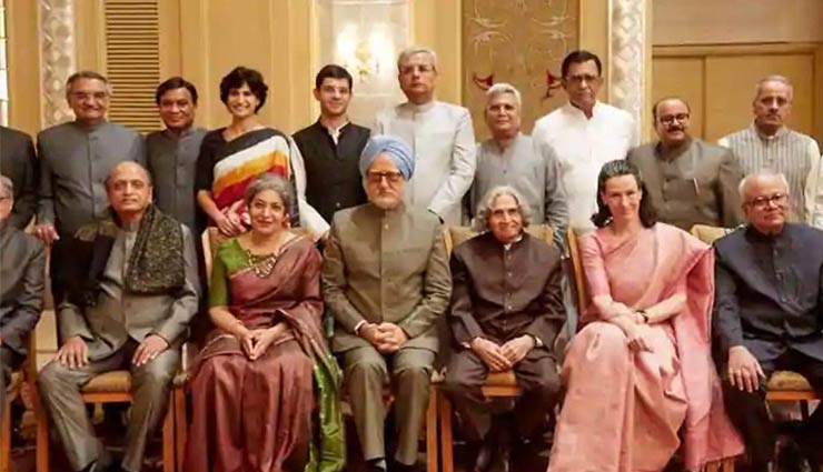 bollywood,the accidental prime minister,anupam kher,manmohan singh,rahul gandhi,sonia gandhi ,बॉलीवुड,द एक्सीडेंटल प्राइम मिनिस्टर,मनमोहन सिंह,अनुपम खेर,सोनिया गांधी