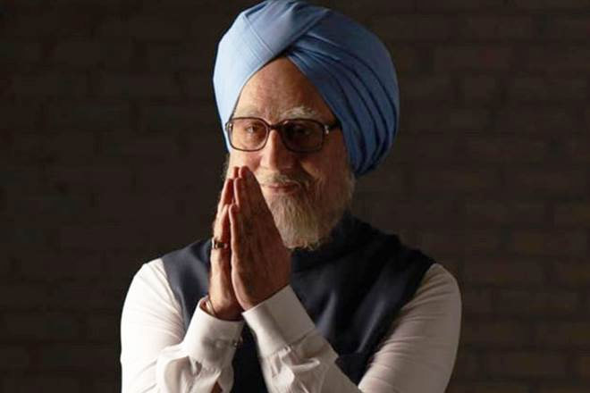 कभी शिवसेना करती थी कांग्रेस की नीतियों की जमकर आलोचना, आज मनमोहन सिंह को बताया कामयाब पीएम the accidental prime minister,manmohan singh,sanjay raut,shivsena,congress