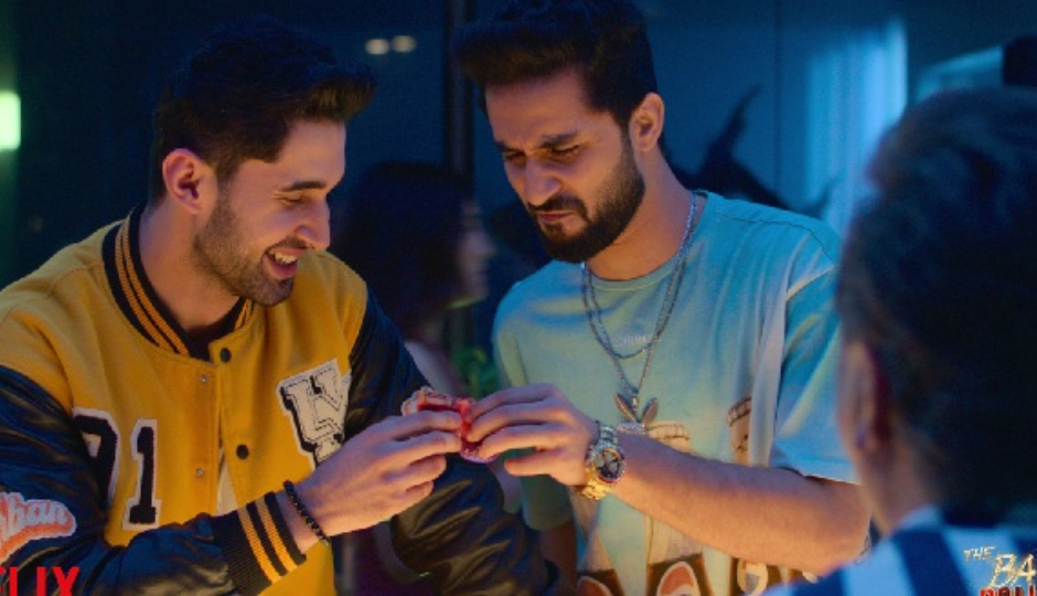 2 News : आर्यन की वेब सीरीज ‘द बैड्स ऑफ बॉलीवुड’ का ट्रेलर रिलीज, काजोल ने आशा भोसले को ऐसे किया बर्थडे विश